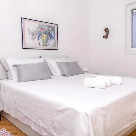 House Seafront House Trogir