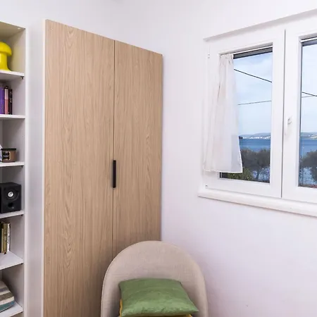 House Kucica Uz
